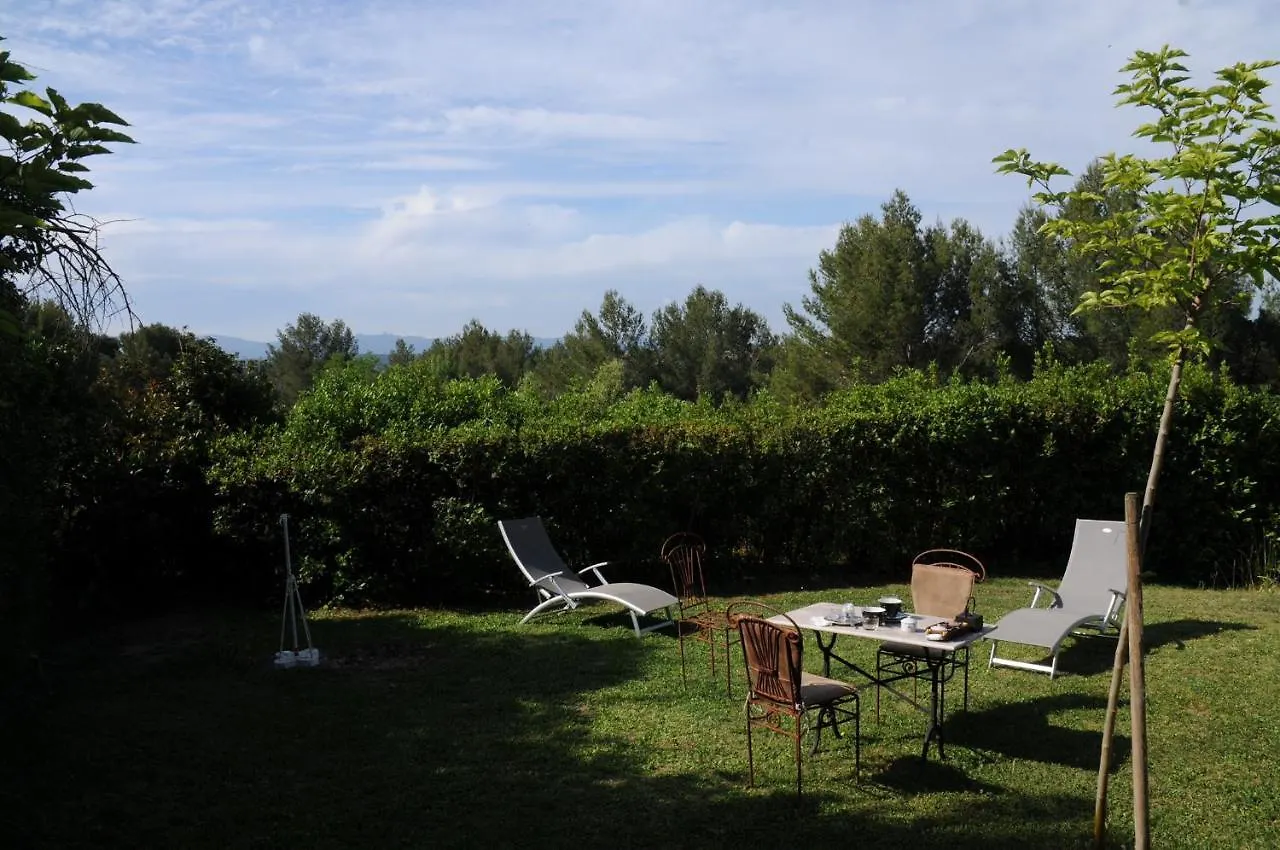 Le Mas Des Pignes -Adults Only Aix-en-Provence Frankreich